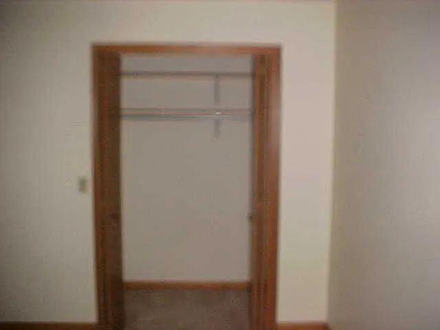 226 W Edgerton St — Photo 4