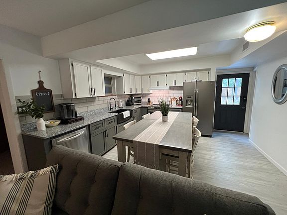 2nd image of 3285 Limati Ln #1