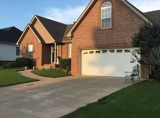 124 Brandywine Ln, Springfield, TN 37172