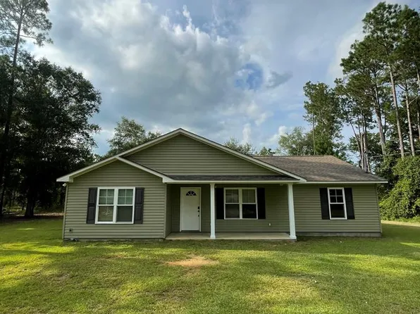 113 Pearl Dr, Broxton, GA 31519