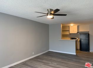 7524 Sepulveda Blvd #208, Van Nuys, CA 91405