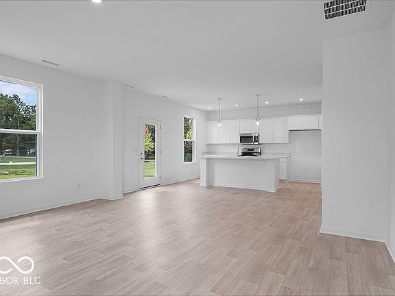 5th image of 4753 E Summerfield Dr
