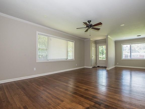 5th image of 3903 Brenda St