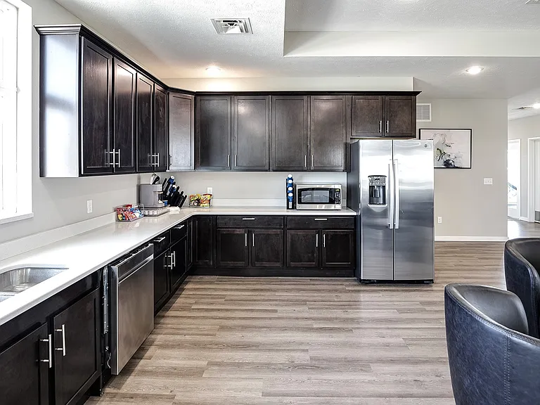 Cross Creek Apartments — Photo 30