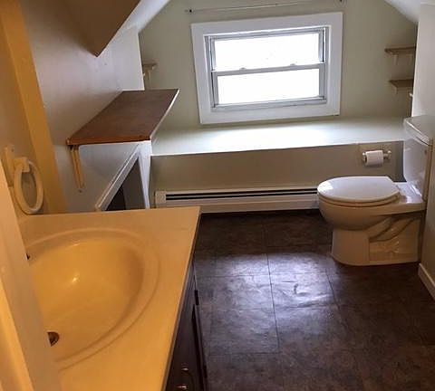 3rd image of 22 Prince St Floor 3-6