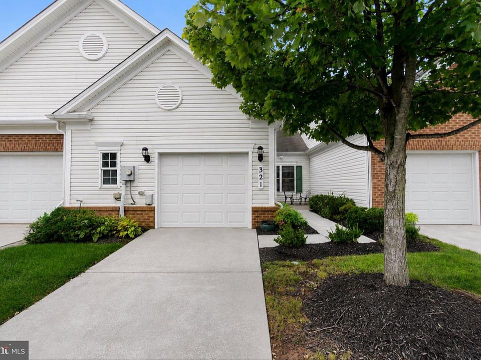 1st image of 321 Clubside Dr #310