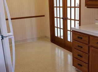 2525 Mallory St SW, Cedar Rapids, IA 52404