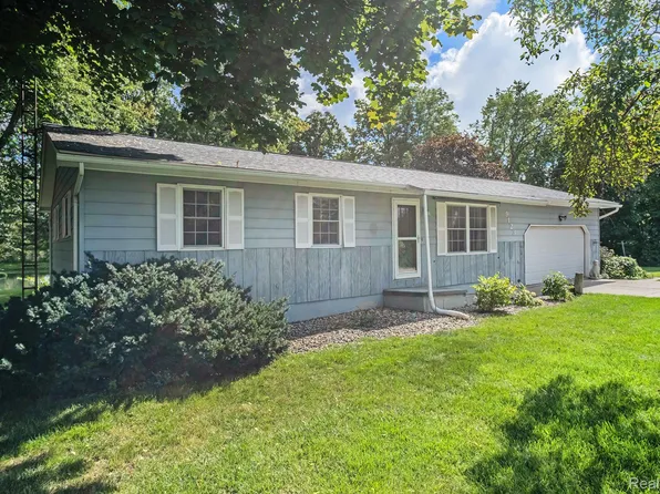 9123 Linden Rd, Swartz Creek, MI 48473