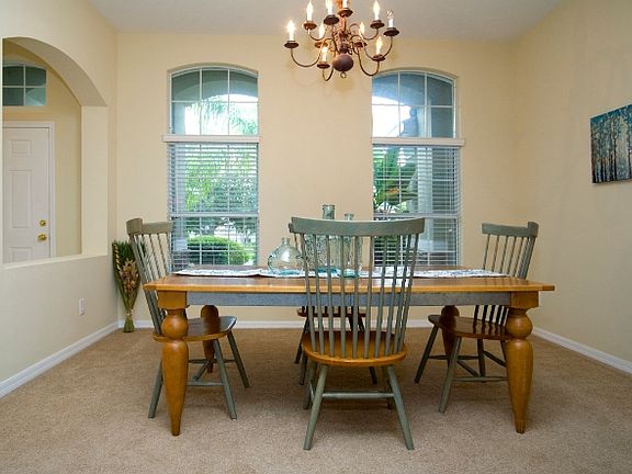 5th image of 608 Heritage Park Ct