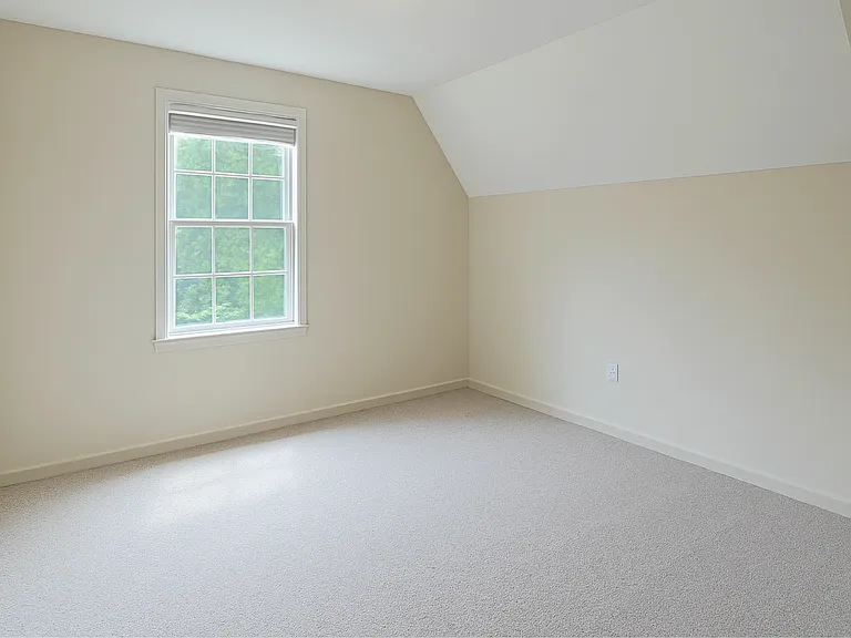 Guest Bedroom 17 X 13
Big windows with natural light and nice views! (unfurnished photo).