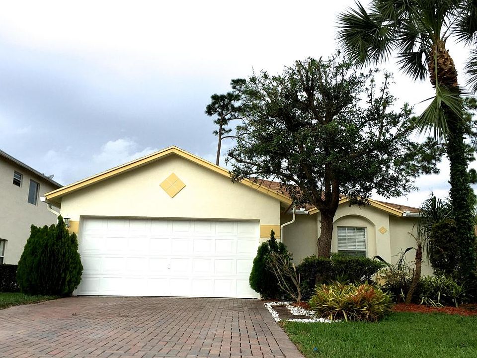 1st image of 5516 Azalea Cir