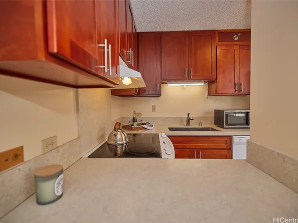 3033 Ala Ilima St APT 502, Honolulu, HI 96818