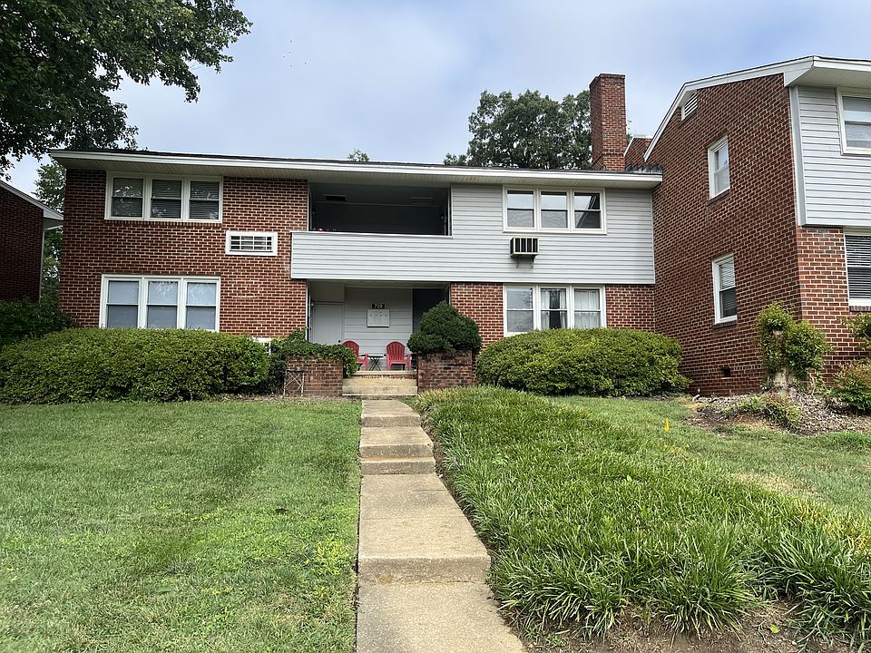 1st image of 709 Daniels St APT D-1