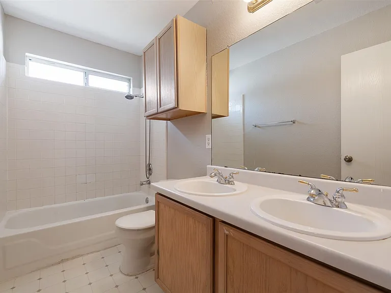 1809 Vanderhill Cv — Photo 35
