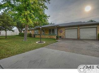 4101 Mackey Dr, North Richland Hills, TX 76180