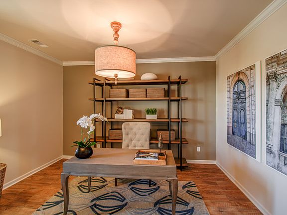 Dunwoody Way Front Library