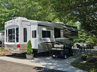 506 Saddle Ridge Dr, Ennice, NC 28623