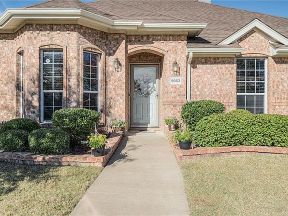 3rd image of 9853 Golden Fountain Dr