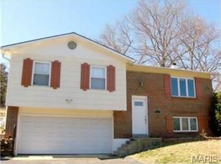 3801 Highway Nn, Pacific, MO 63069