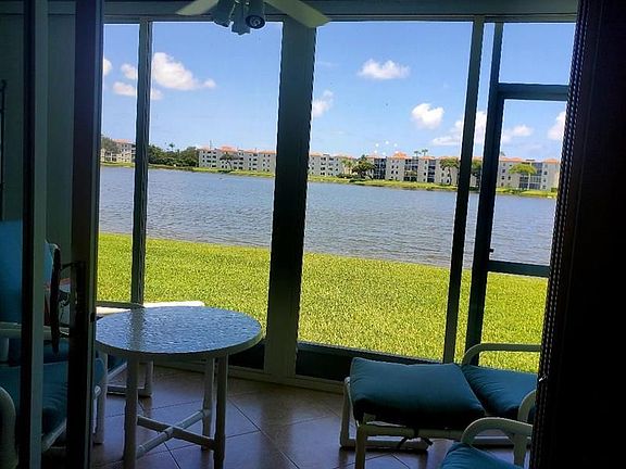 3rd image of 14112 Huntington Pointe Dr APT 110