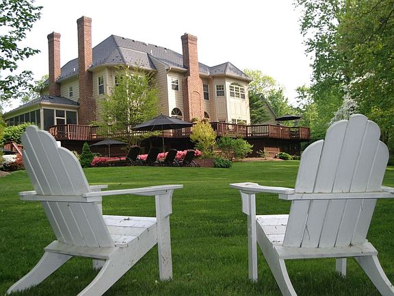 2nd image of 7244 Archlaw Dr