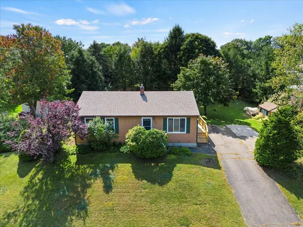 23 Tamarack Drive, South Berwick, ME 03908
