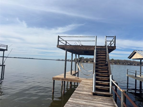 148 Bay Dr, Mabank, TX 75156
