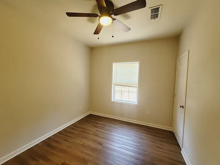 2770 Weaver Dr — Photo 15