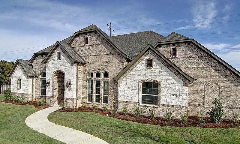 1st image of 1501 Peppertree Dr