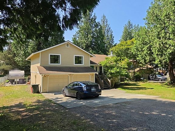 3rd image of 43621 SE 142nd St