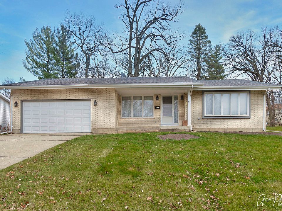 1st image of 916 N Oakwood Dr