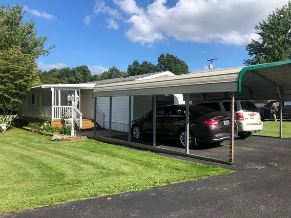 28 Ledgewood Dr, Mansfield, OH 44905