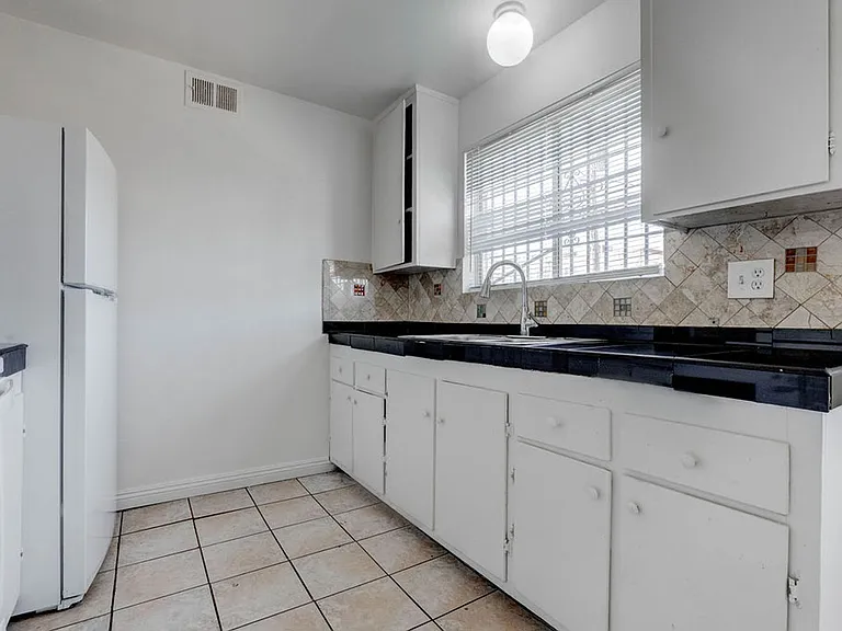 3237 Arlene Way — Photo 11