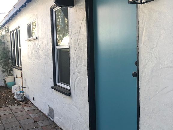 5th image of 4033 La Salle Ave