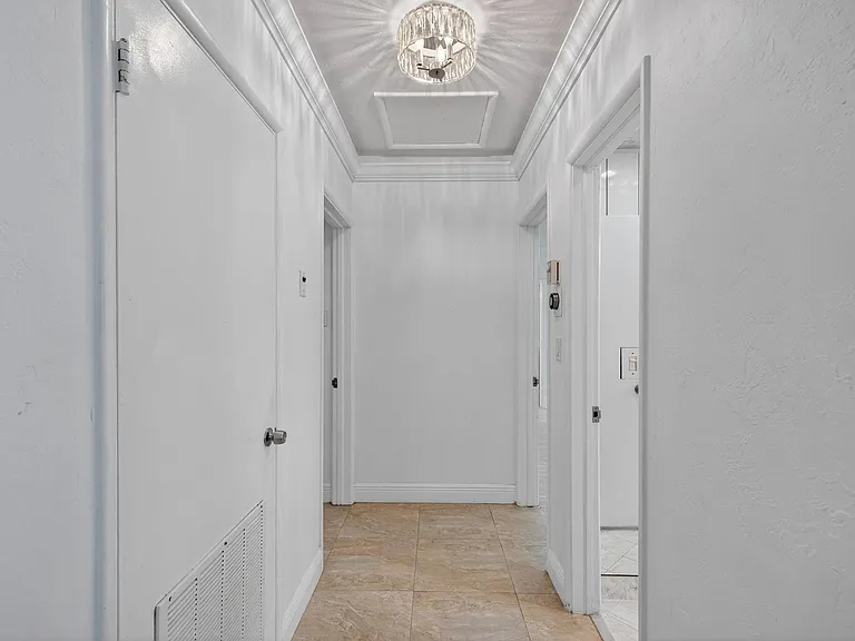283 Imperial Ln — Photo 19