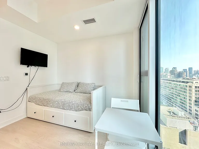 252 Church St #2107 — Photo 7