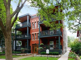 598 Lincoln Ave APT 202, Saint Paul, MN 55102