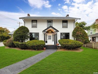 275 S Ocean Avenue, Patchogue, NY, 11772