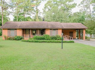 2754 Seminole Trl, Waycross, GA 31503