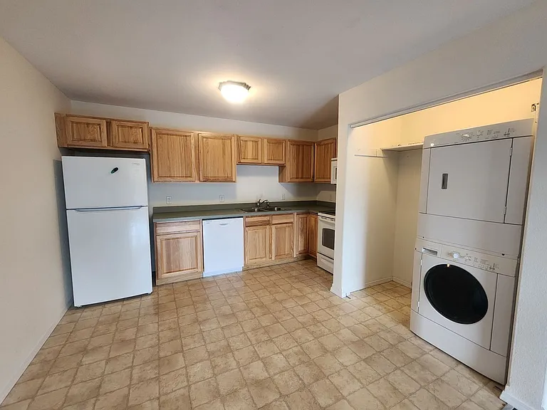 17 Diane Rd #163A — Photo 3