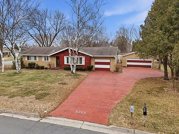 2nd image of 5005 Highland Dr