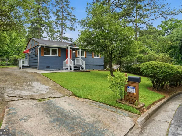 2396 Arno Ct NW, Atlanta, GA 30318