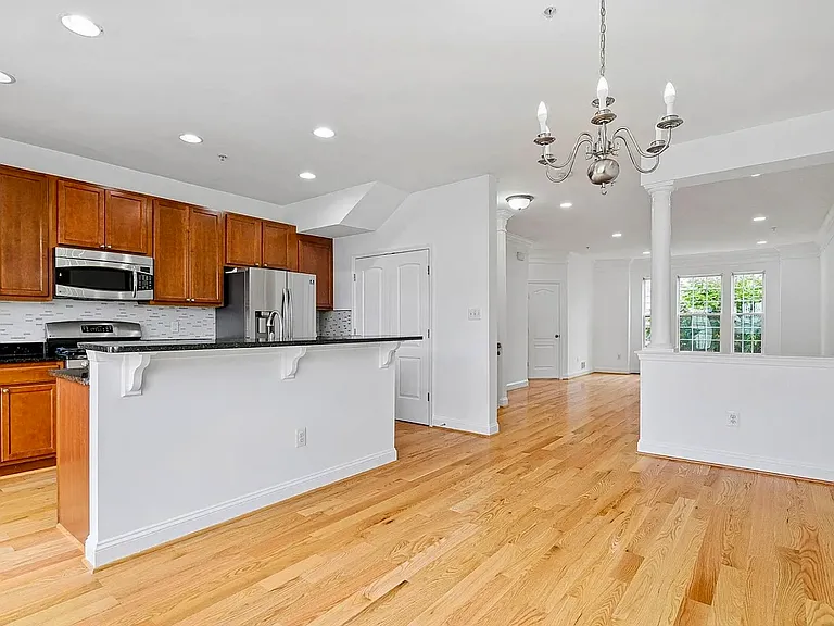 12710 Horseshoe Bend Cir — Photo 10