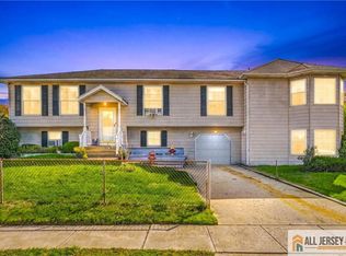 4 Rowland Pl, Neptune City, NJ 07753