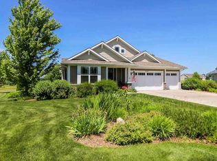 4339 Wolverine Dr, Williamsburg, MI 49690