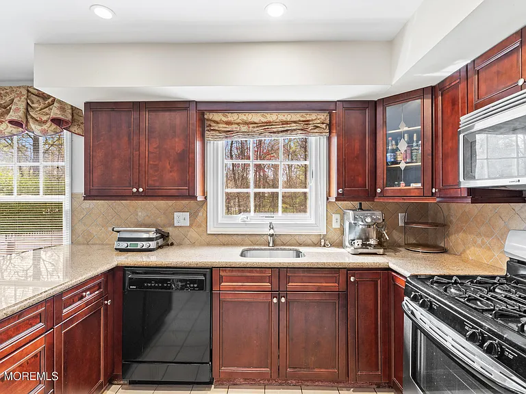 704 Deal Rd — Photo 13