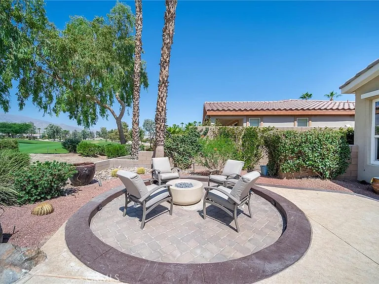 81955 Golden Star Way — Photo 44