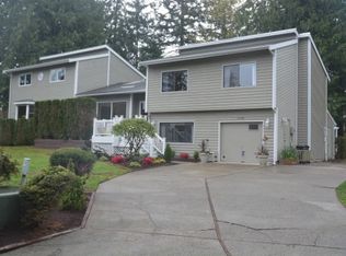 21318 18th St E, Lake Tapps, WA 98391