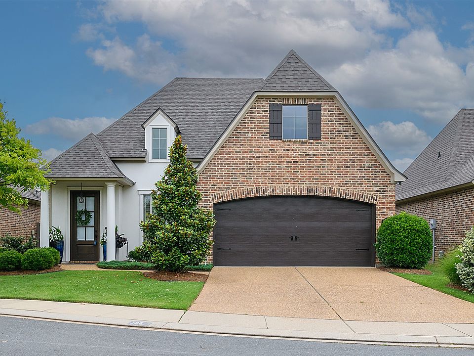 1st image of 306 Cranbrook Ct