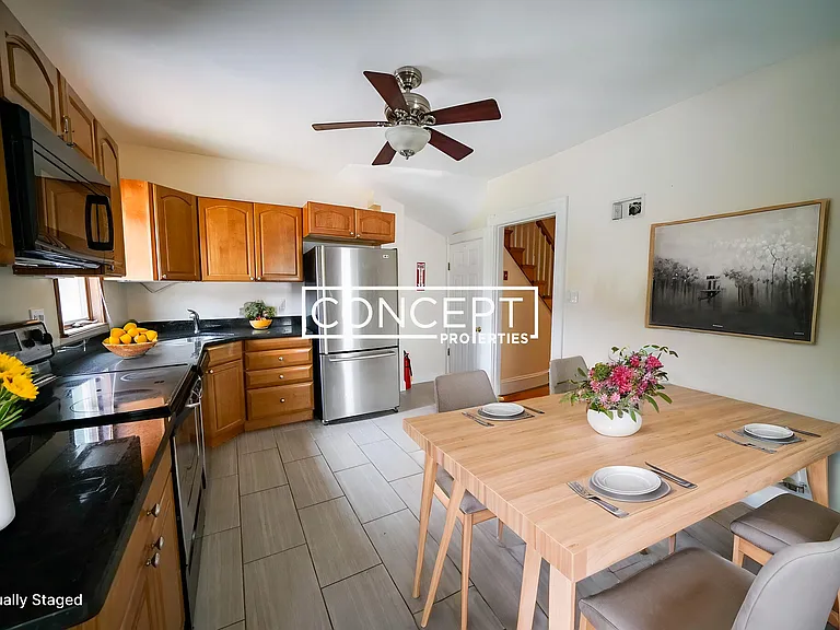 22 Winslow Rd #22 — Photo 3